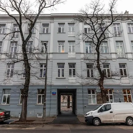 Close-golden - Old Town - Marcinkowskiego #1 *